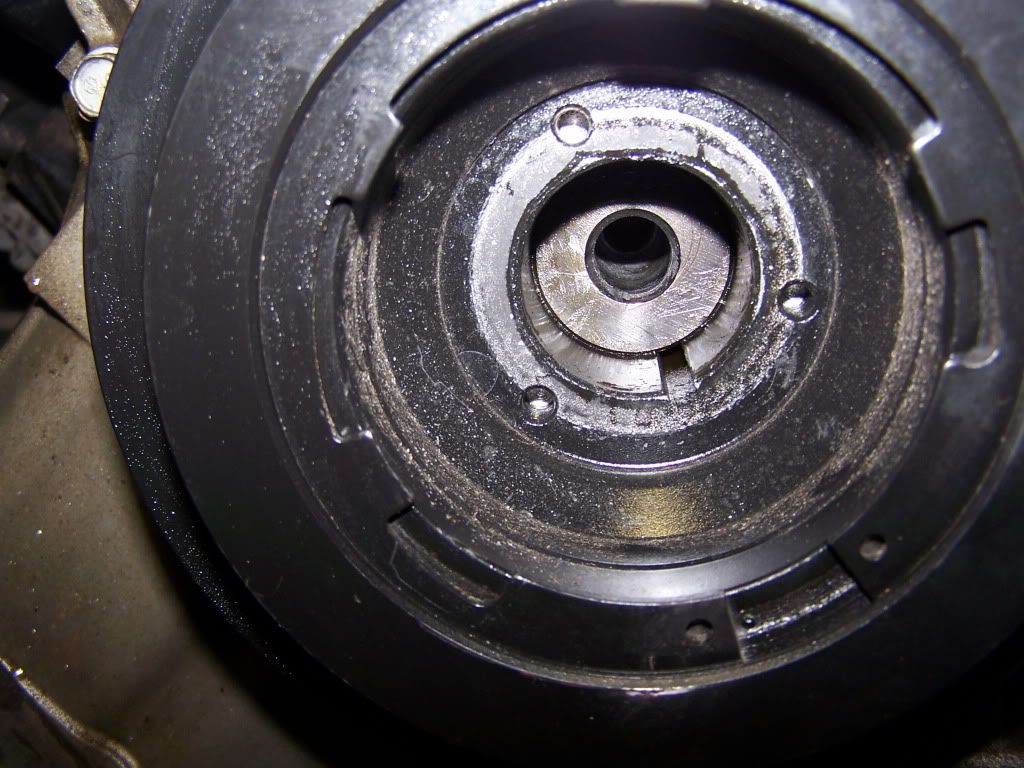 replace seal way front not anyway leakage severe talking quantity yet oil re here can we see